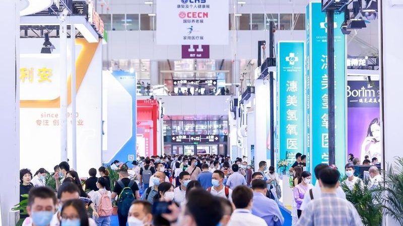 目前，市面上大部分血压计都具备声音大小调节功能。以下是一些常见的调节方法：